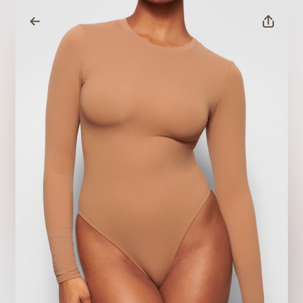 Skims Fits Everybody Long Sleeve Bodysuit - Sienna